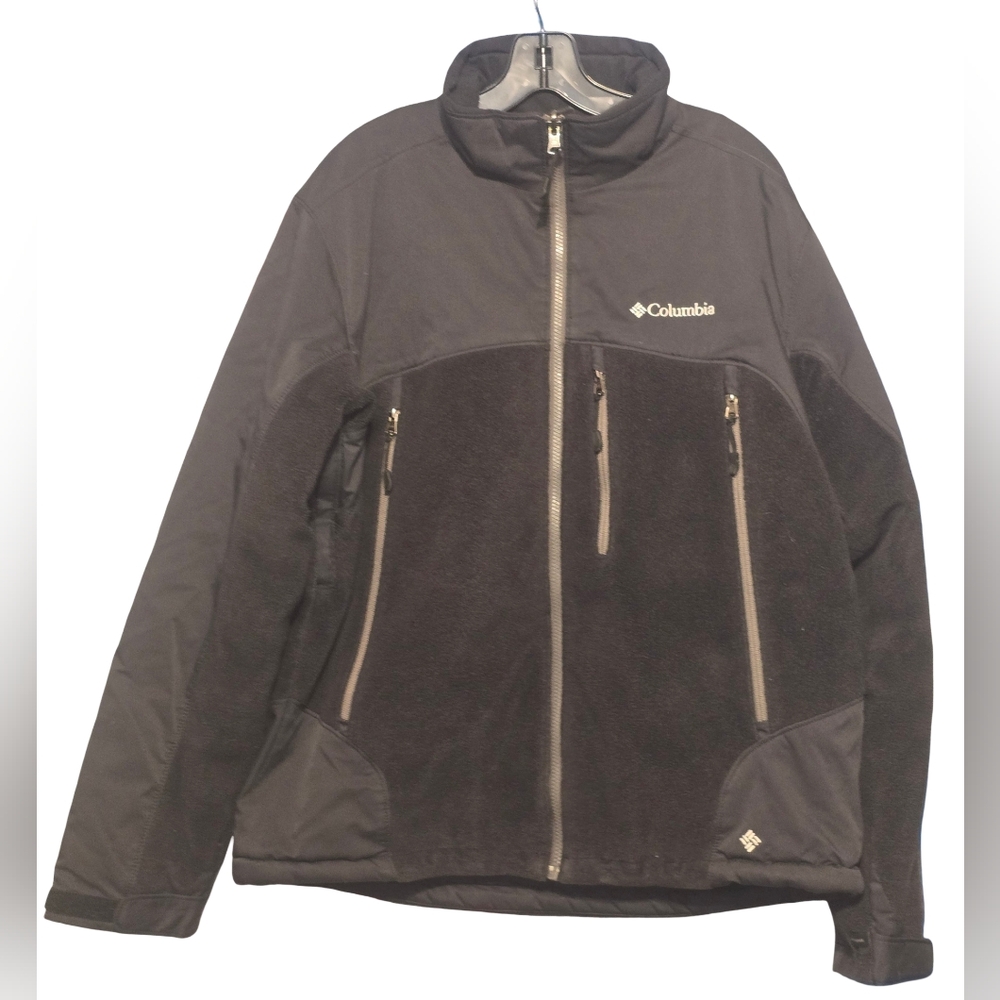 Columbia Men's Black Performance Jacket